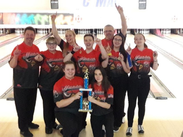 Cardinal's Girls Bowling  Undefeated; Wins WWAC League Title!
